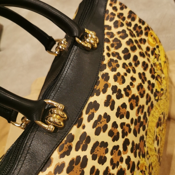 Versache boston - Picture 2 of 9